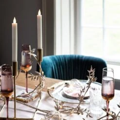 2 Chandelles à LED Ivoire 6 2 Chandelles à LED Ivoire -Noel Deco Magasin CA18006 2 Ivory LED Taper Candles Dining Table P3