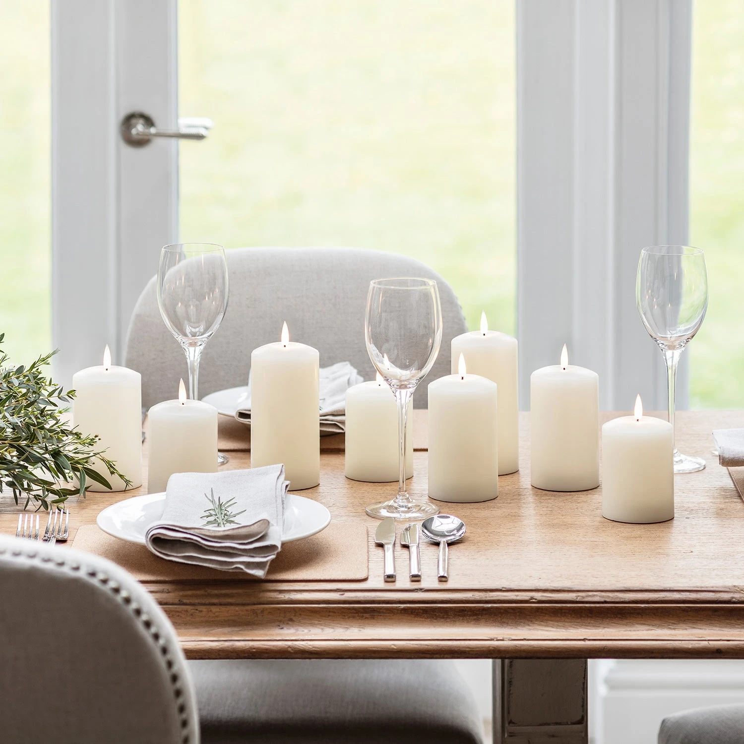 Bougie Pilier TruGlow® à LED De 10cm 5 Bougie Pilier TruGlow® à LED De 10cm – Image 5