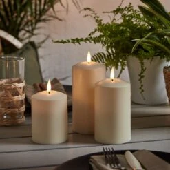 3 Bougies D'Extérieur à LED TruGlow® Avec Télécommande 24 3 Bougies D'Extérieur à LED TruGlow® Avec Télécommande -Noel Deco Magasin CA20004 3 bougies dexterieur a led truglow avec telecommande