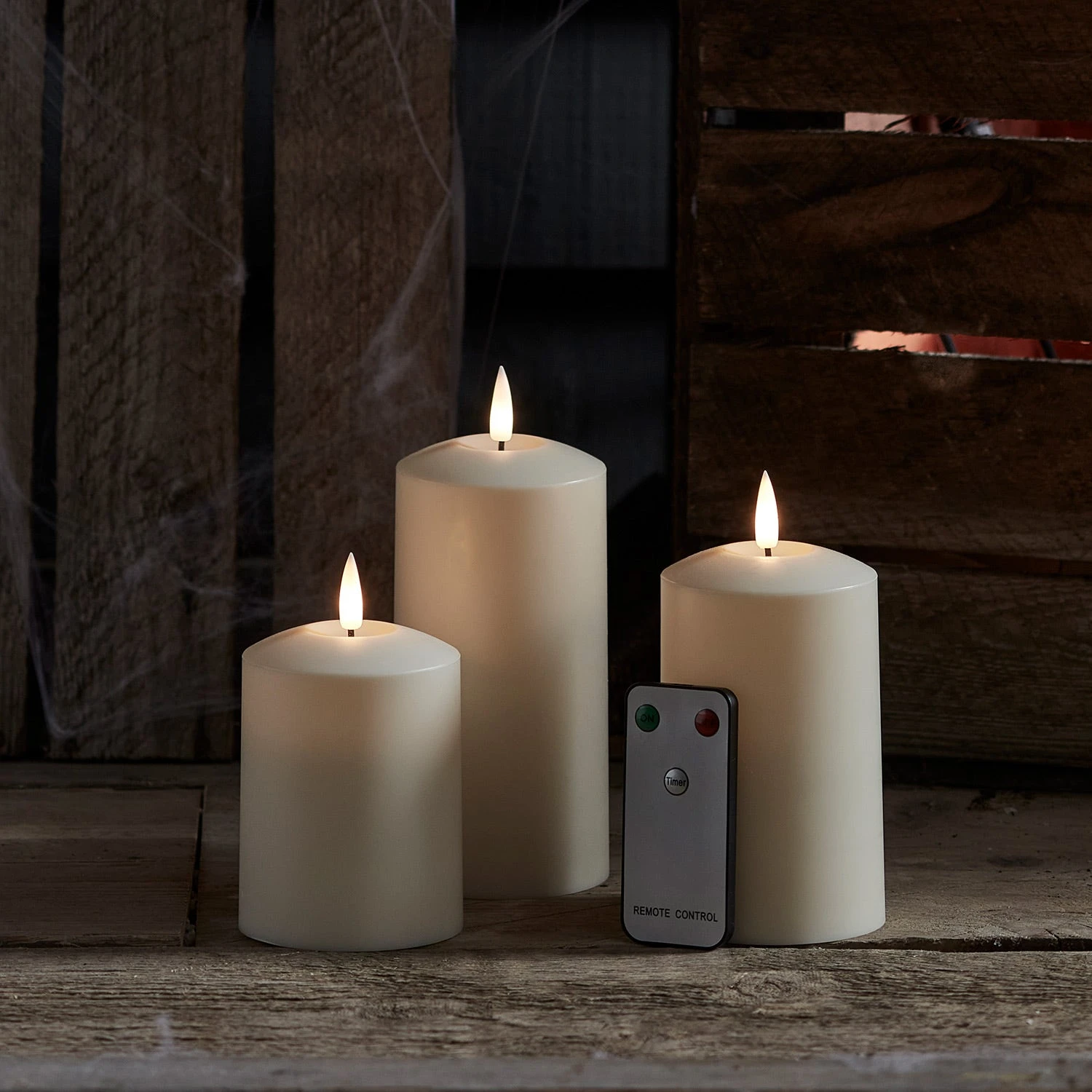 3 Bougies D'Extérieur à LED TruGlow® Avec Télécommande 5 3 Bougies D'Extérieur à LED TruGlow® Avec Télécommande – Image 5