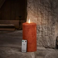 Bougie Cierge Orange Mouchetée TruGlow® De 20 Cm Avec Télécommande 6 Bougie Cierge Orange Mouchetée TruGlow® De 20 Cm Avec Télécommande -Noel Deco Magasin CA22051RC bougie cierge orange mouchetee truglow de 20 cm avec telecommande 2