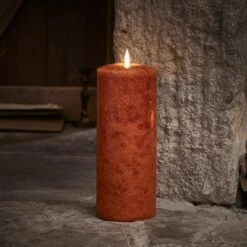 Bougie Cierge Orange Mouchetée TruGlow® De 25 Cm Avec Télécommande 6 Bougie Cierge Orange Mouchetée TruGlow® De 25 Cm Avec Télécommande -Noel Deco Magasin CA22052RC bougie cierge orange mouchetee truglow de 25 cm avec telecommande 3