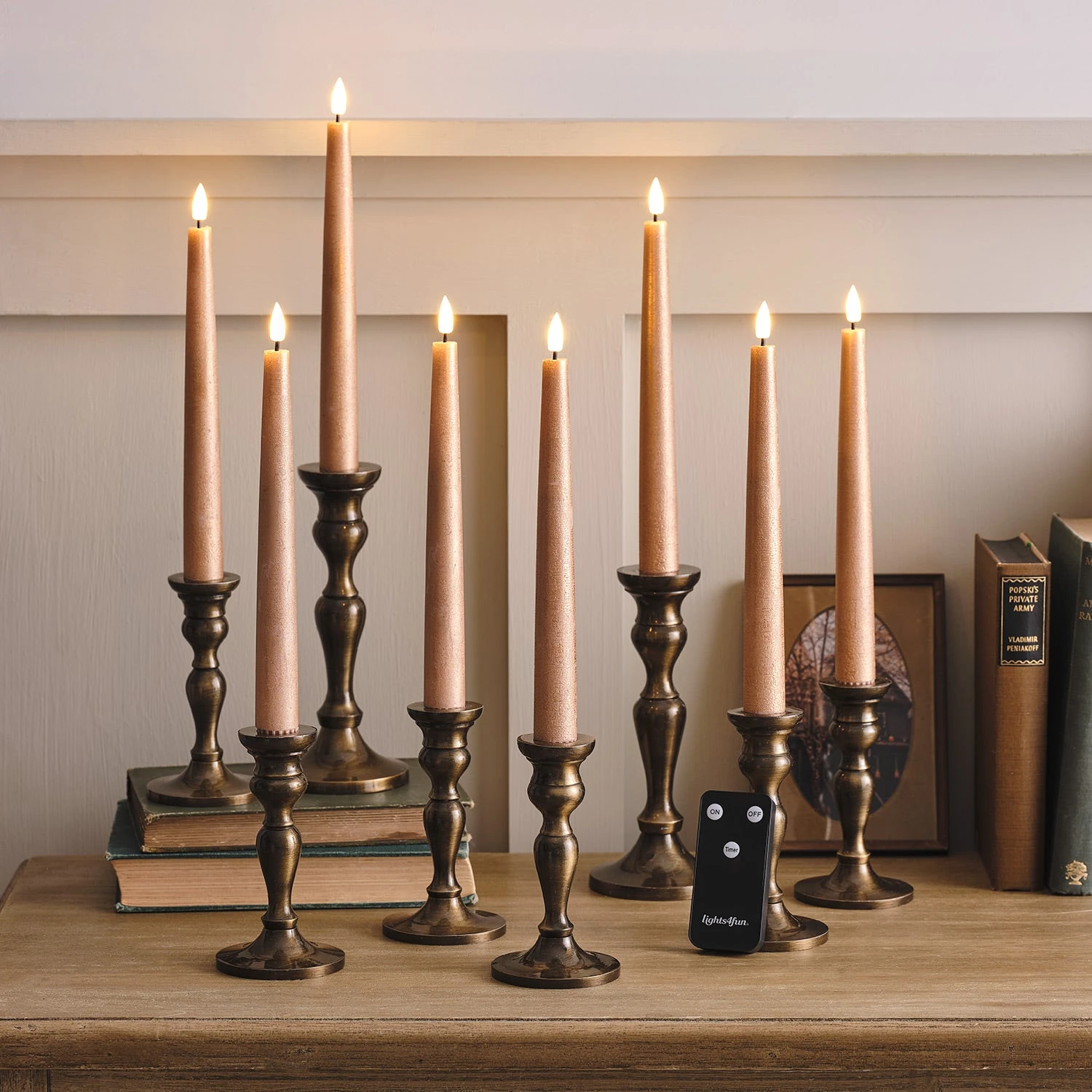 Lot De 8 Chandelles Cuivrées TruGlow® 1 Lot De 8 Chandelles Cuivrées TruGlow®