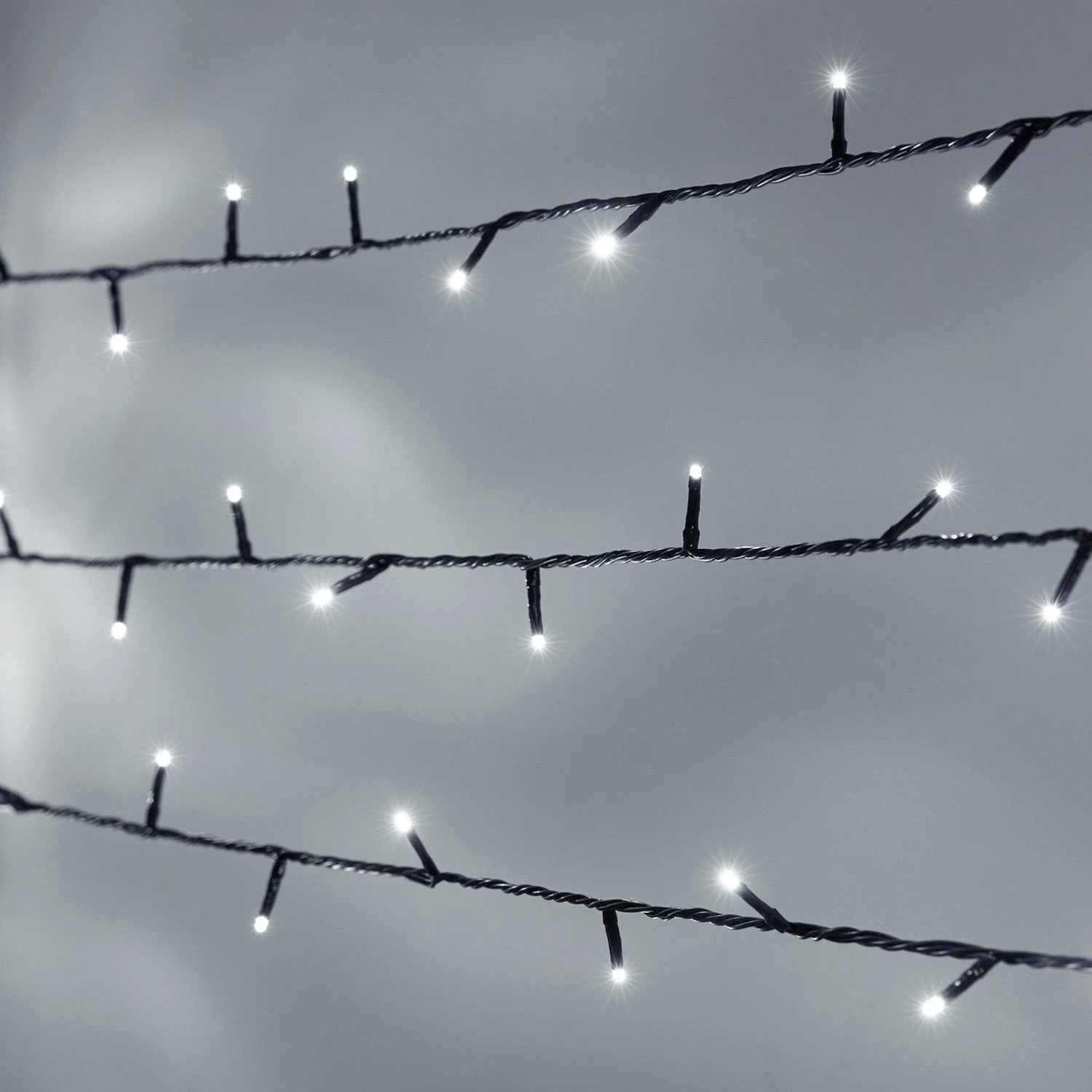 Guirlande Lumineuse Essential Connect 20m 200 LED Blanche Câble Vert Raccordable 2 Guirlande Lumineuse Essential Connect 20m 200 LED Blanche Câble Vert Raccordable – Image 2