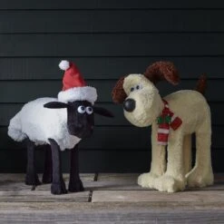 Shaun Le Mouton™ Et Gromit™ Figurines Lumineuses 11 Shaun Le Mouton™ Et Gromit™ Figurines Lumineuses -Noel Deco Magasin EU AARDMAN figurine lumineuse shaun le mouton et gromit 4
