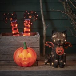 Décoration Chat D'Halloween à Piles Pour L'Extérieur 5 Décoration Chat D'Halloween à Piles Pour L'Extérieur -Noel Deco Magasin HA23001 decoration chat d halloween a piles pour l exterieur avec jambes de sorciere et citrouille