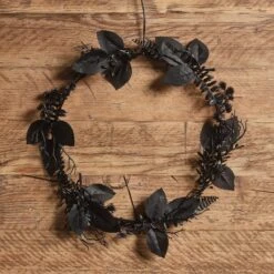 Lot De Couronne Et Guirlande Pré-éclairées D’Halloween Aux Feuillages Noirs 14 Lot De Couronne Et Guirlande Pré-éclairées D’Halloween Aux Feuillages Noirs -Noel Deco Magasin Ha25013 Couronne Pre eclaire Feuillage Noir d Halloween eteinte