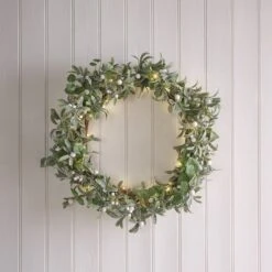 Lot De Couronne Et Guirlande De Noël Pré-éclairée En Gui Et Eucalyptus 6 Lot De Couronne Et Guirlande De Noël Pré-éclairée En Gui Et Eucalyptus -Noel Deco Magasin LL WR24012 couronne de noel pre eclairee de 60 cm en gui et eucalyptus 1 6b3c8c03 0d4c 4489 a830 116d111d1b14