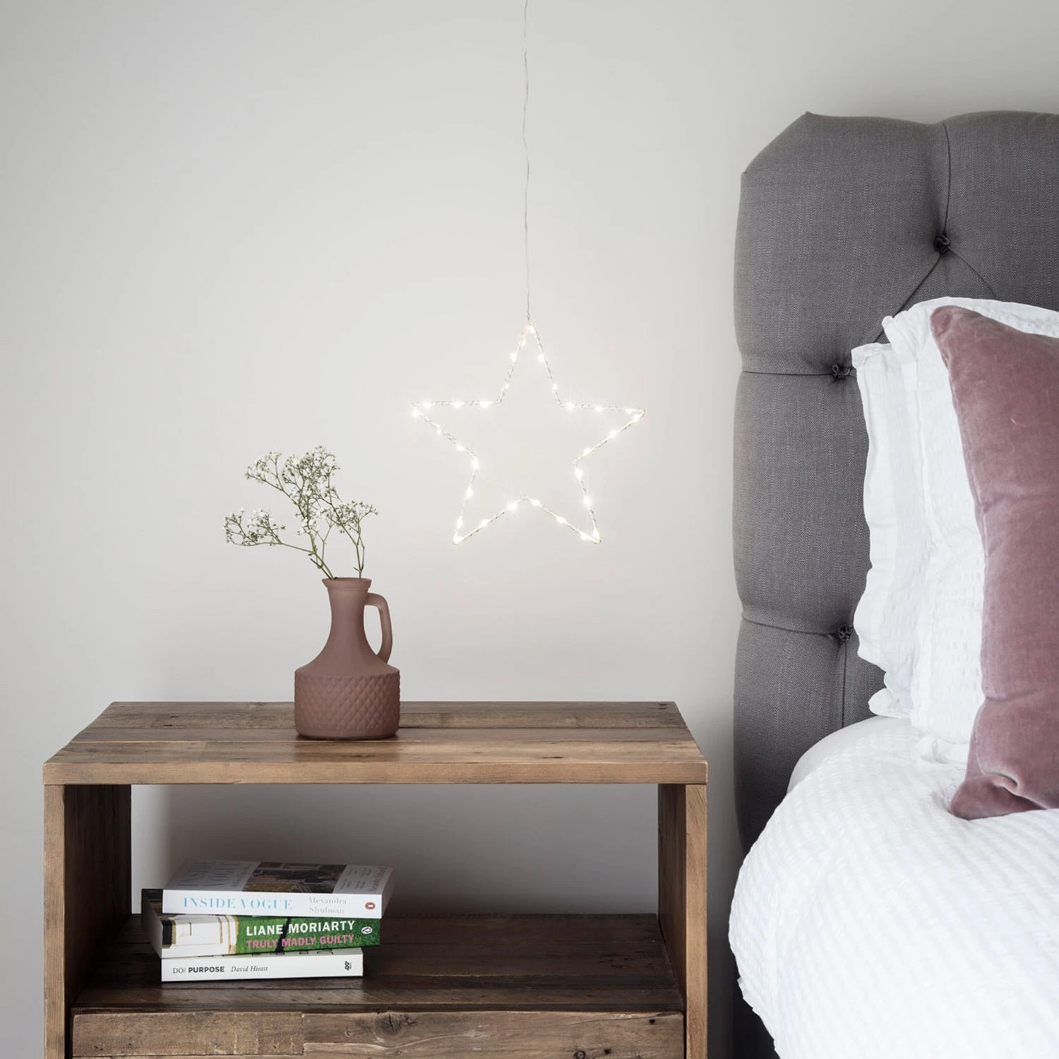 Petite Étoile Lumineuse Osby De 23cm à Piles 4 Petite Étoile Lumineuse Osby De 23cm à Piles – Image 4