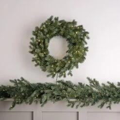 Couronne De Noël Pré-éclairée De 50 Cm à LED Bicolores 31 Couronne De Noël Pré-éclairée De 50 Cm à LED Bicolores -Noel Deco Magasin LL24044 couronne de noel pre eclairee de 50 cm a led bicolores 16