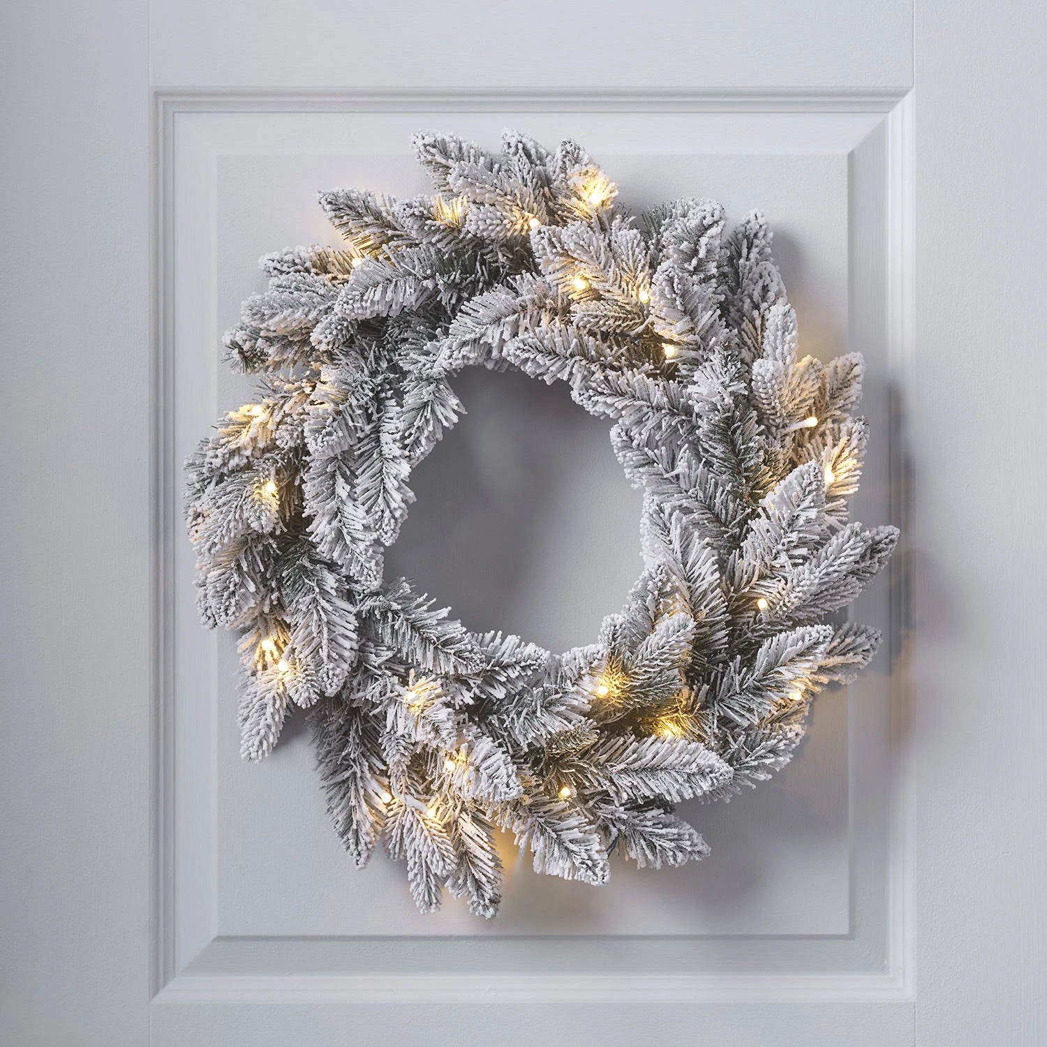 Couronne De Noël Enneigée De 50 Cm à LED Blanc Chaud 1 Couronne De Noël Enneigée De 50 Cm à LED Blanc Chaud