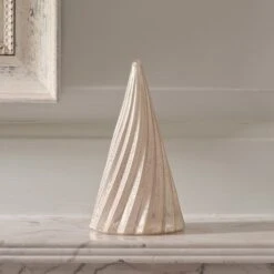 Sapin Lumineux De Table En Verre, Finition Patine Blanche 5 Sapin Lumineux De Table En Verre, Finition Patine Blanche -Noel Deco Magasin LL25021 sapin lumineux de table en verre finition patine blanche 3