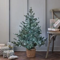 Sapin De Noël De 90 Cm à LED Bicolores Dans Un Pot En Rotin 11 Sapin De Noël De 90 Cm à LED Bicolores Dans Un Pot En Rotin -Noel Deco Magasin PL24017 sapin de noel de 90 cm a led bicolores dans un pot en rotin 4