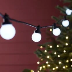 Guirlande Guinguette Pro Connect 30m 60 LED Blanche Câble Noir Raccordable