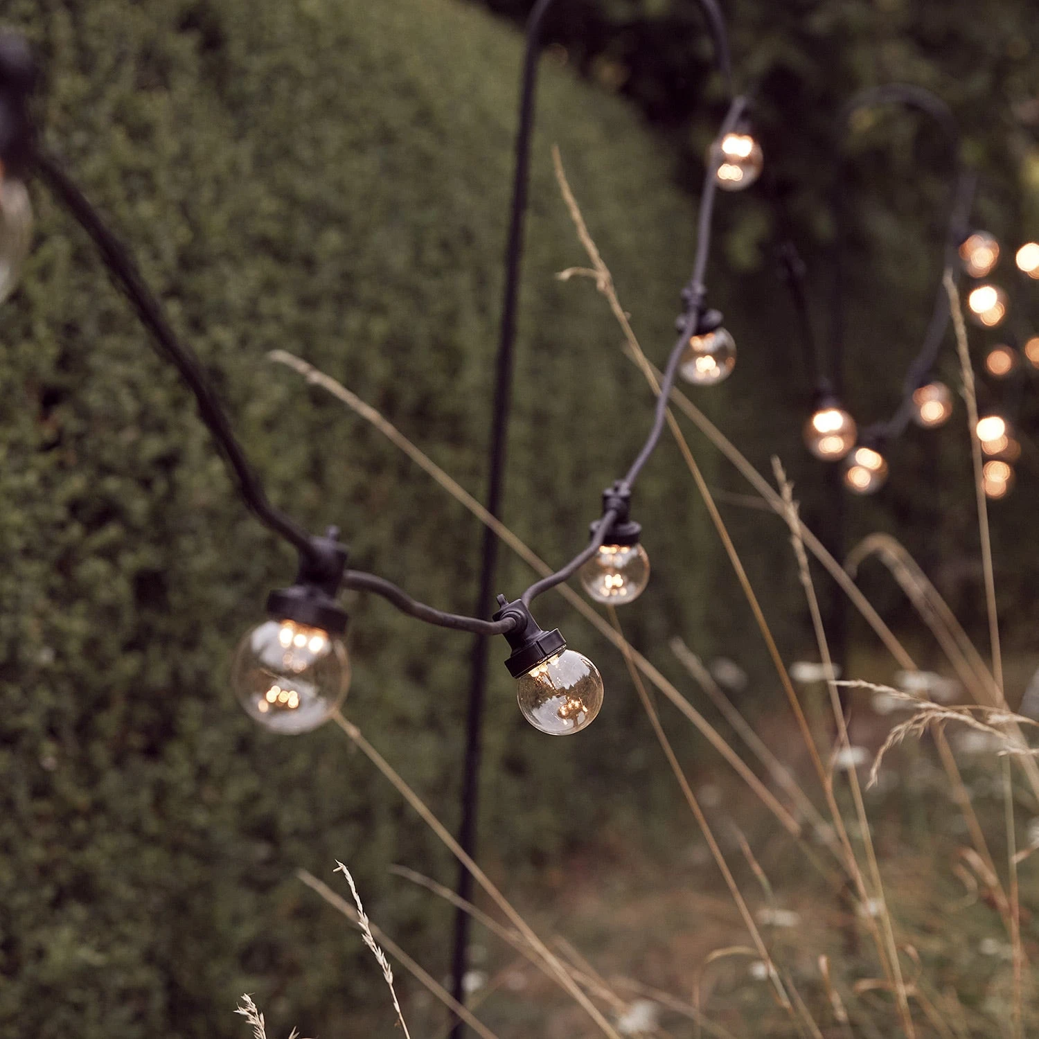 Guirlande Guinguette Pro Connect IP67 De 10m 20 LED Blanc Chaud Câble Noir Raccordable Ampoules Transparentes 5 Guirlande Guinguette Pro Connect IP67 De 10m 20 LED Blanc Chaud Câble Noir Raccordable Ampoules Transparentes – Image 5