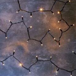 Guirlande Lumineuse Pro Connect IP67, 40m 400 LED Blanc Chaud Classique Câble Noir Raccordable 7 Guirlande Lumineuse Pro Connect IP67, 40m 400 LED Blanc Chaud Classique Câble Noir Raccordable -Noel Deco Magasin PR50YWB Guirlande Lumineuse Exterieure 50 LED Blanc Chaud sur Cable Noir Serie Pro c5270548 4614 4bbc 9c9e 8ccd5983f410 2