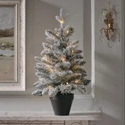 Lot De 2 Sapins Artificiels Enneigés Pré-éclairés De 45 Cm Et 60 Cm 8 Lot De 2 Sapins Artificiels Enneigés Pré-éclairés De 45 Cm Et 60 Cm -Noel Deco Magasin TR25002 sapin artificiel lumineux enneige de 60 cm decoration de noel 1