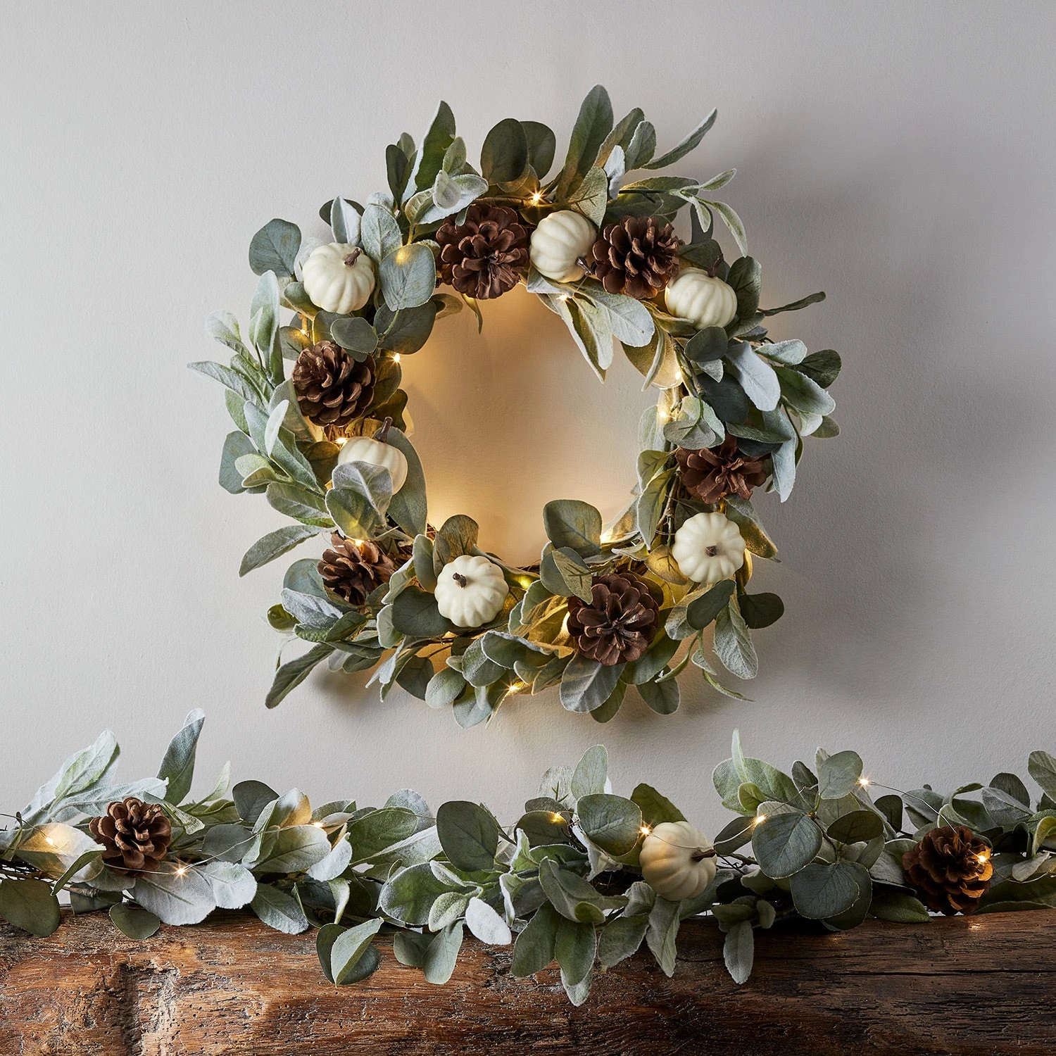 Lot Guirlande Automnale Citrouilles Et Pommes De Pin D'1,50 M Et Micro LED 2 Lot Guirlande Automnale Citrouilles Et Pommes De Pin D'1,50 M Et Micro LED – Image 2