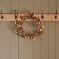 Couronne Automnale à Baies De 40 Cm Et Micro LED 7 Couronne Automnale à Baies De 40 Cm Et Micro LED -Noel Deco Magasin WR24010 couronne automnale a baies de 40 cm accrochee