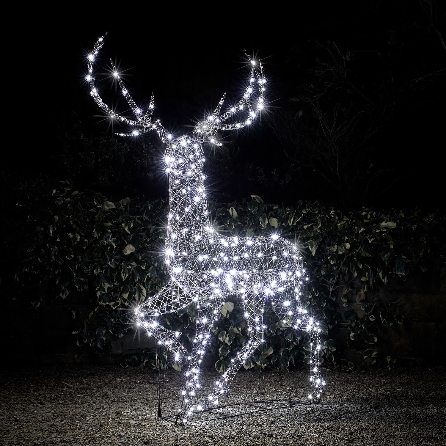 Cerf En Rotin De 2 M, Renne De Noël Lumineux à LED Bicolore Studley 24v