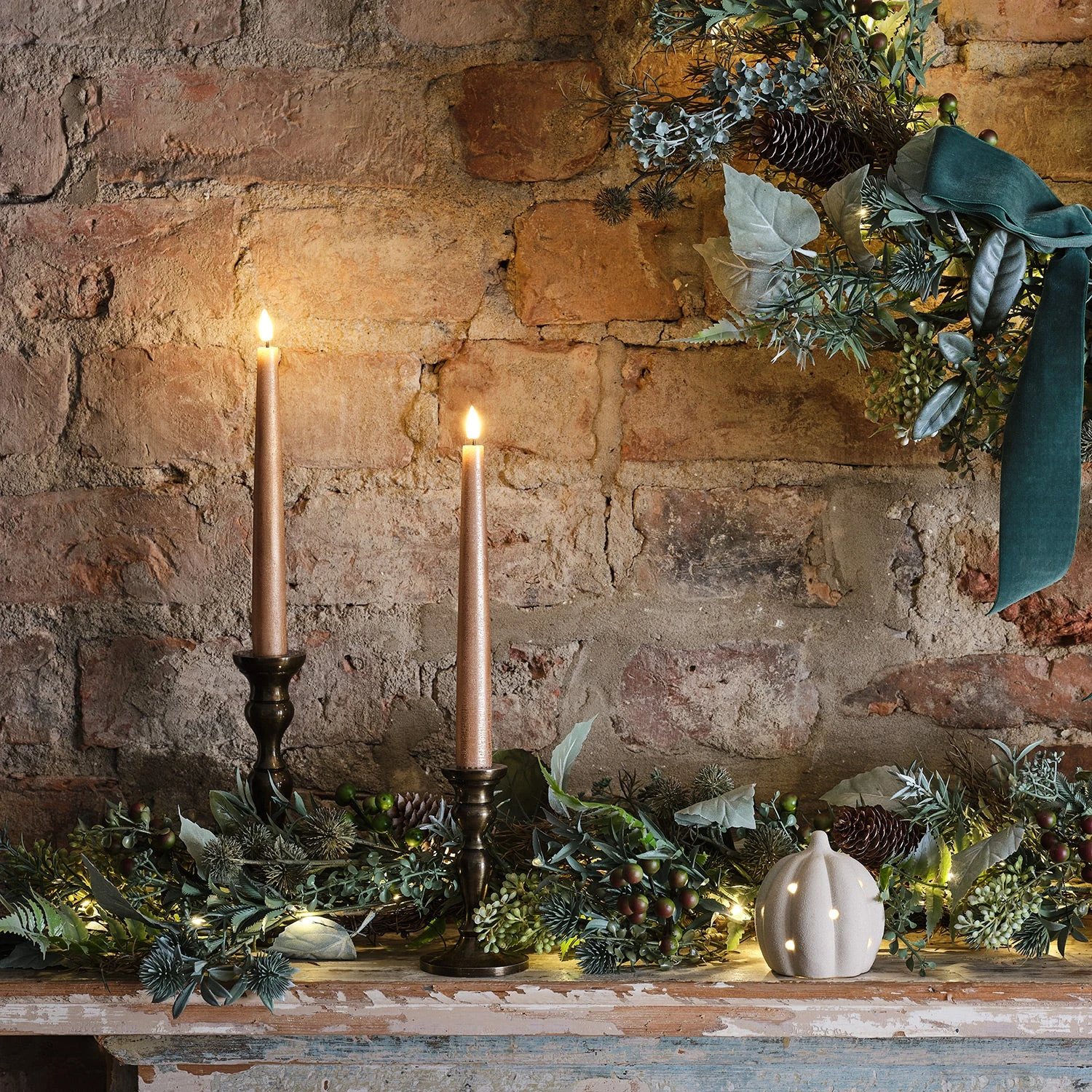 Lot De 8 Chandelles Cuivrées TruGlow® 2 Lot De 8 Chandelles Cuivrées TruGlow® – Image 2