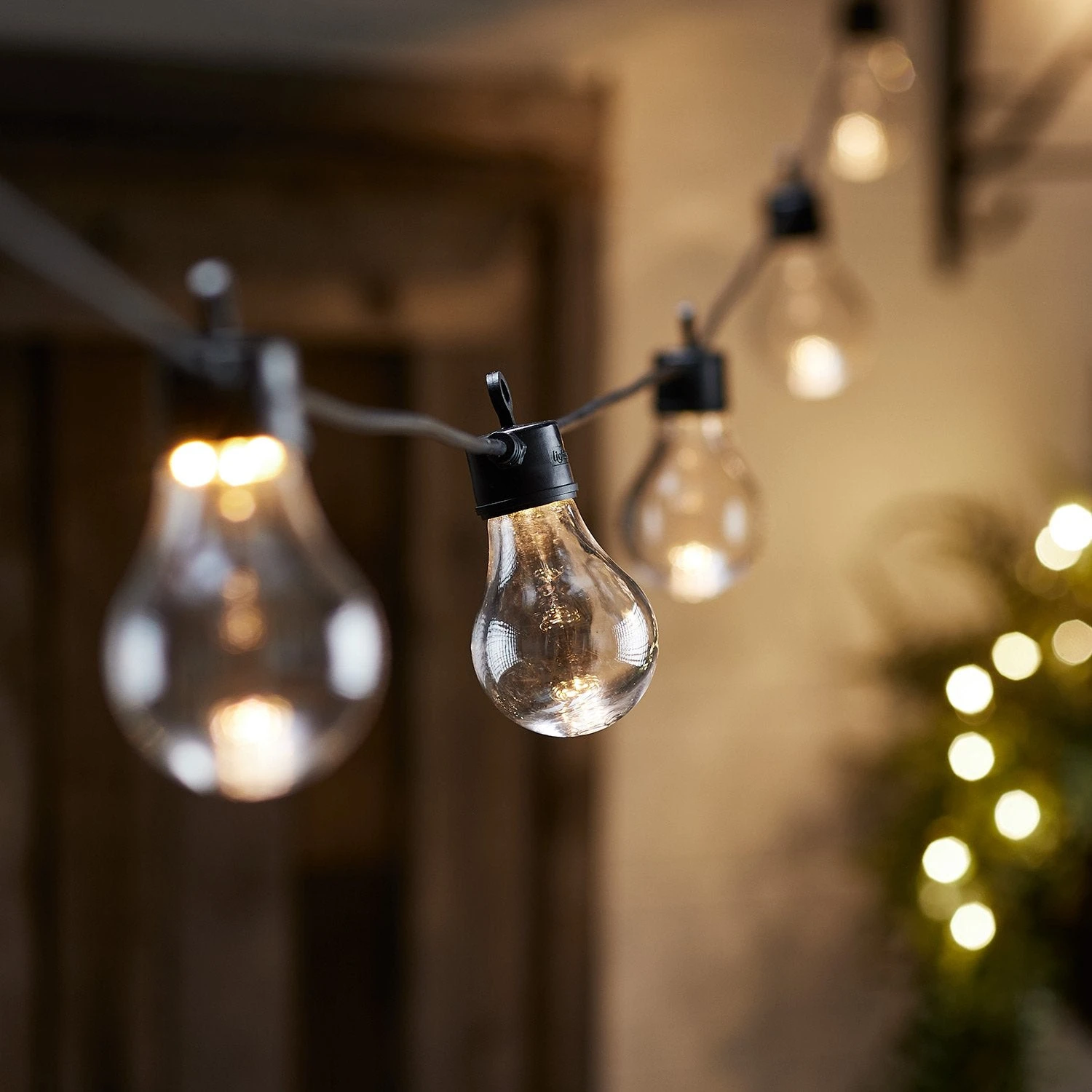 Guirlande Guinguette Core Connect 30 M 60 Ampoules Blanc Chaud Câble Noir Raccordable 1 Guirlande Guinguette Core Connect 30 M 60 Ampoules Blanc Chaud Câble Noir Raccordable