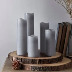 Lot De 5 Bougies Piliers Grises Avec Télécommande 6 Lot De 5 Bougies Piliers Grises Avec Télécommande -Noel Deco Magasin lot de 5 bougies pilliers grises avec telecommande eteinte